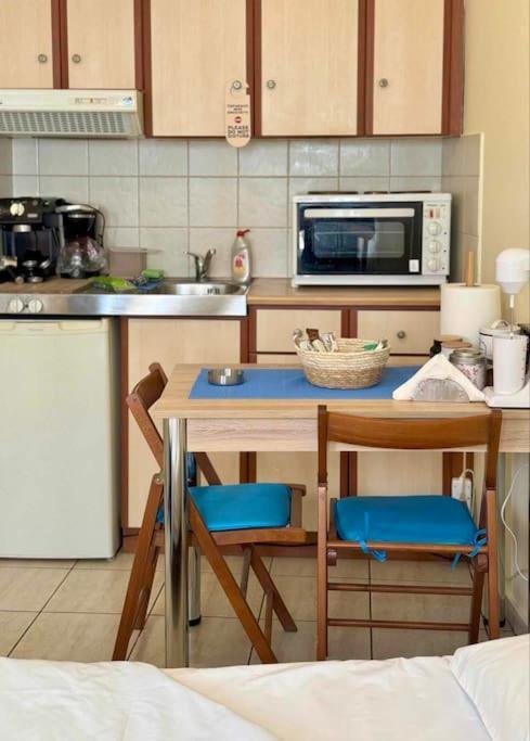 Πλάτανος Στούντιο Platanos Studio Leilighet Mytilíni Eksteriør bilde